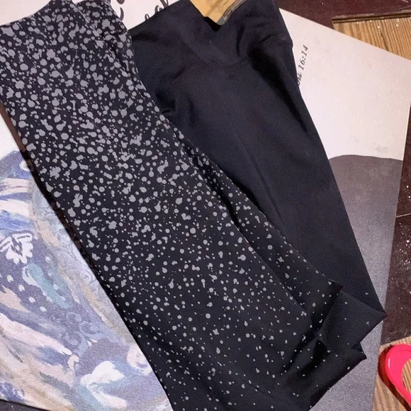 Pink Black leggings - Picture 2 of 7